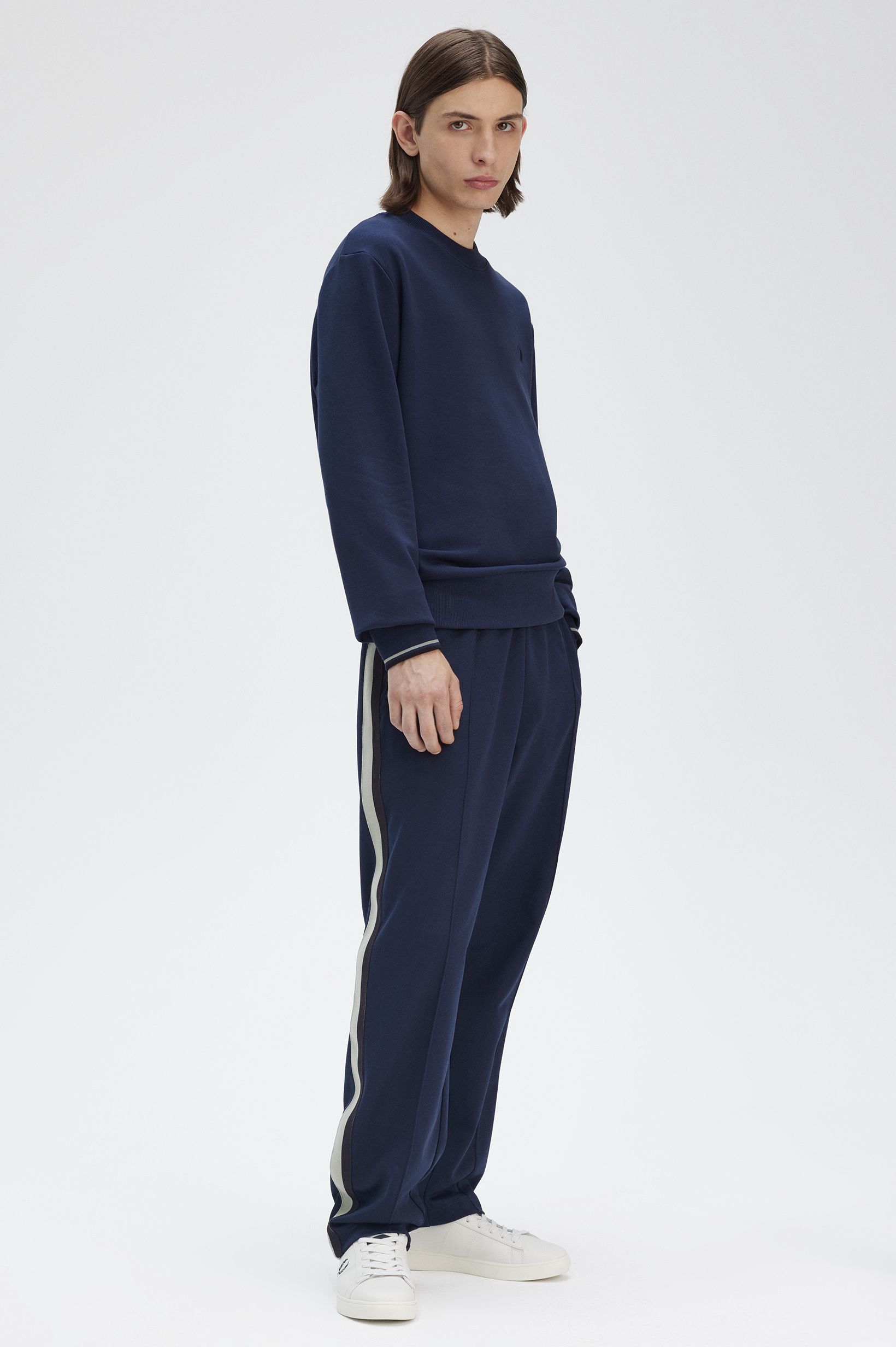 Fred Perry Crew Neck Sweatshirt in Tennisblue 