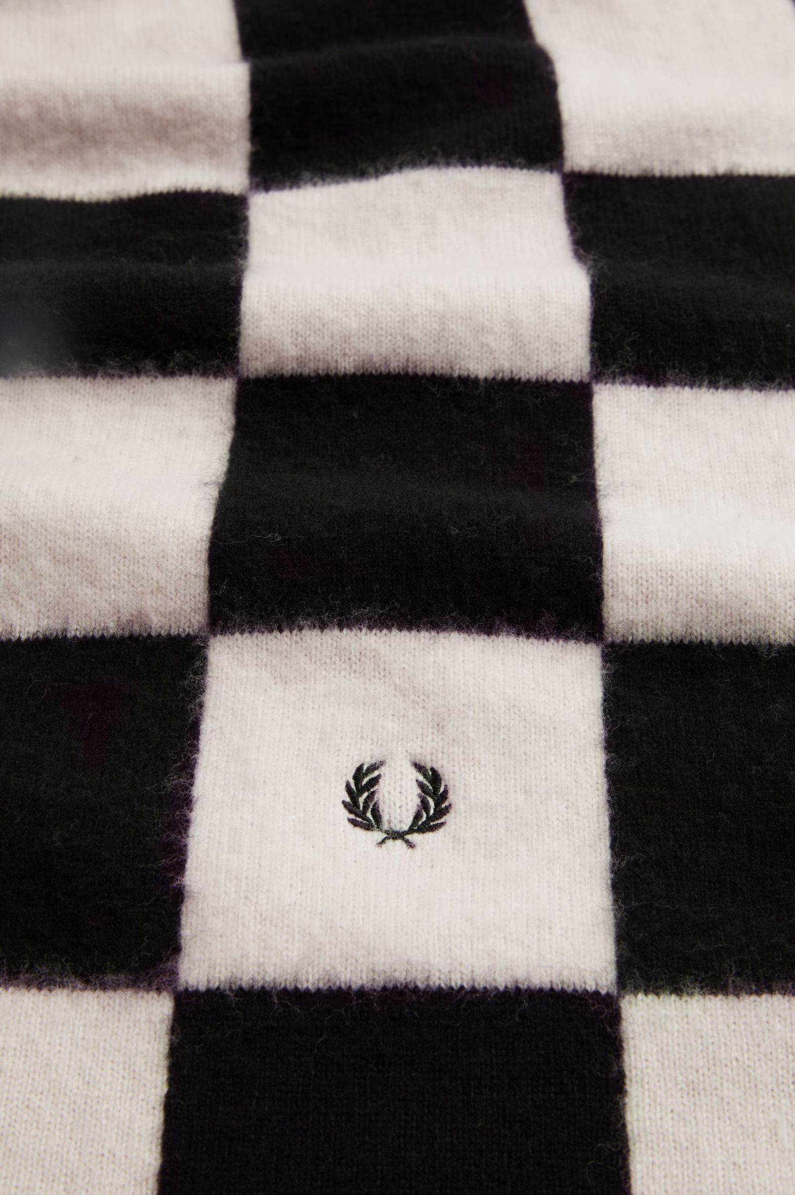 Fred Perry Quequerboard Lambswool Scarf 