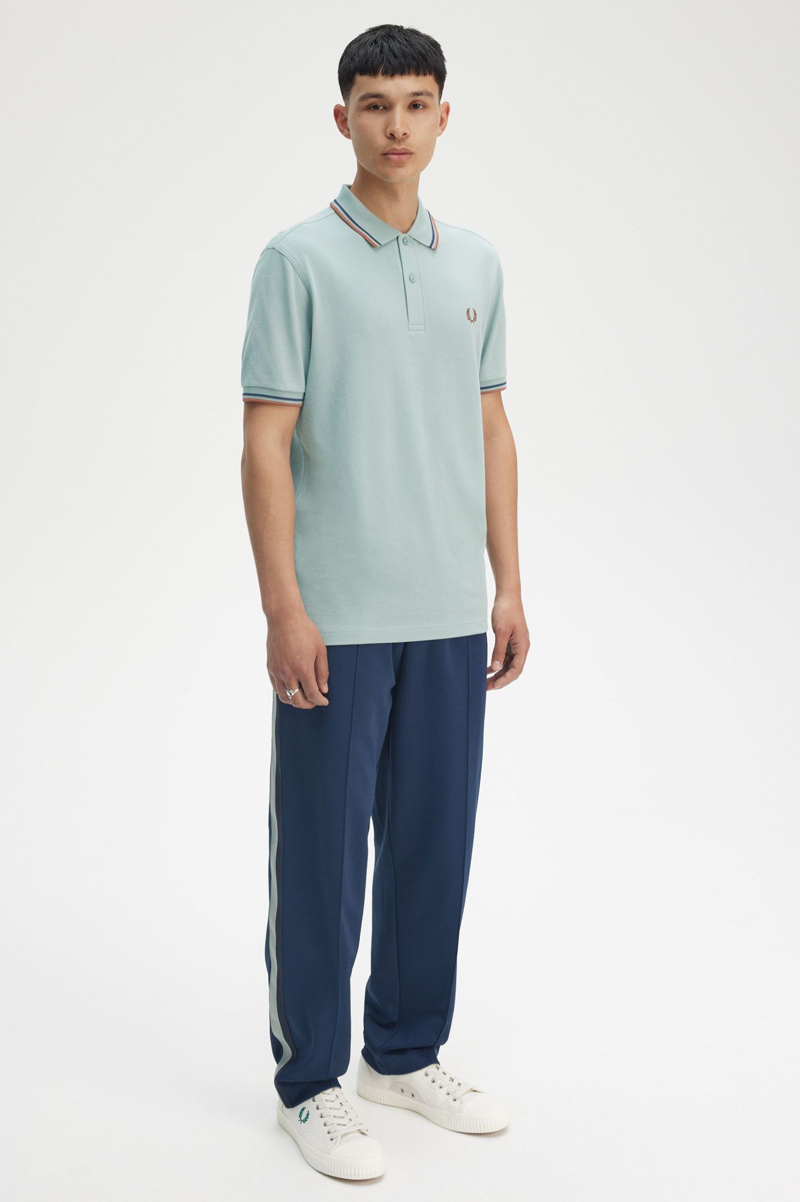 Fred Perry Twin Tipped Shirt in Silver Blue/Tennis Blue/Cinnamon