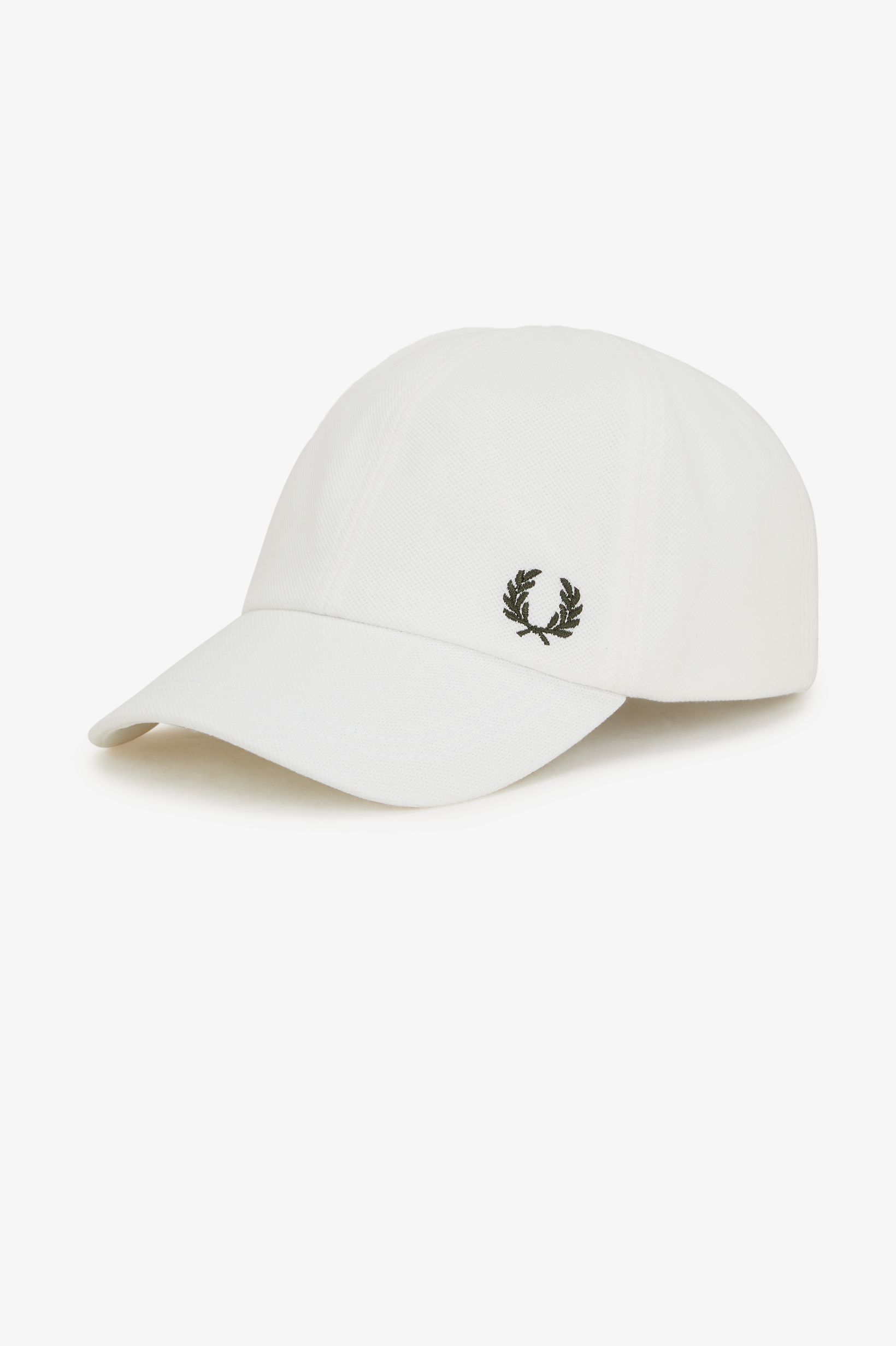 Fred Perry Pique Classic Cap in Snowwhite/Courtgreen