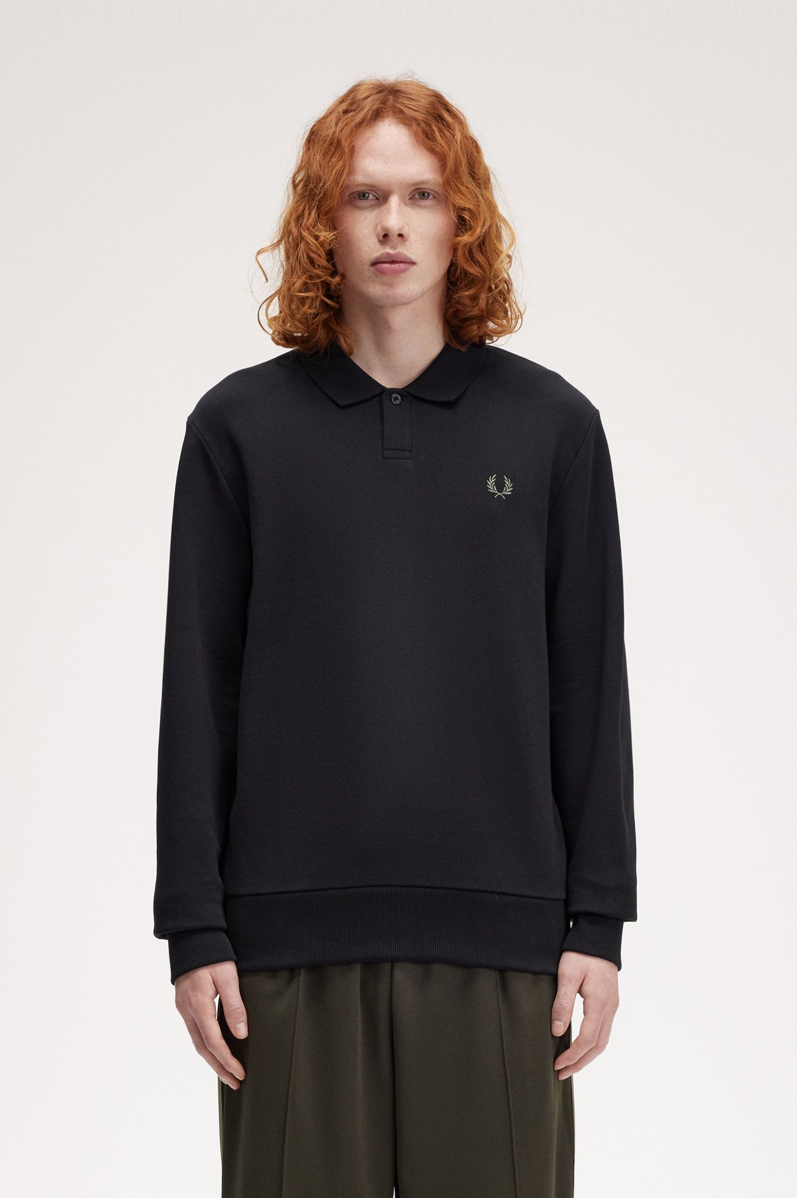 Fred Perry Colared Sweatshirt in Black