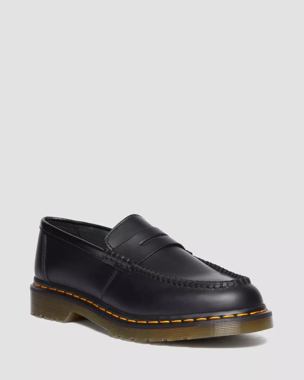 Dr. Martens Panton Smooth Black 