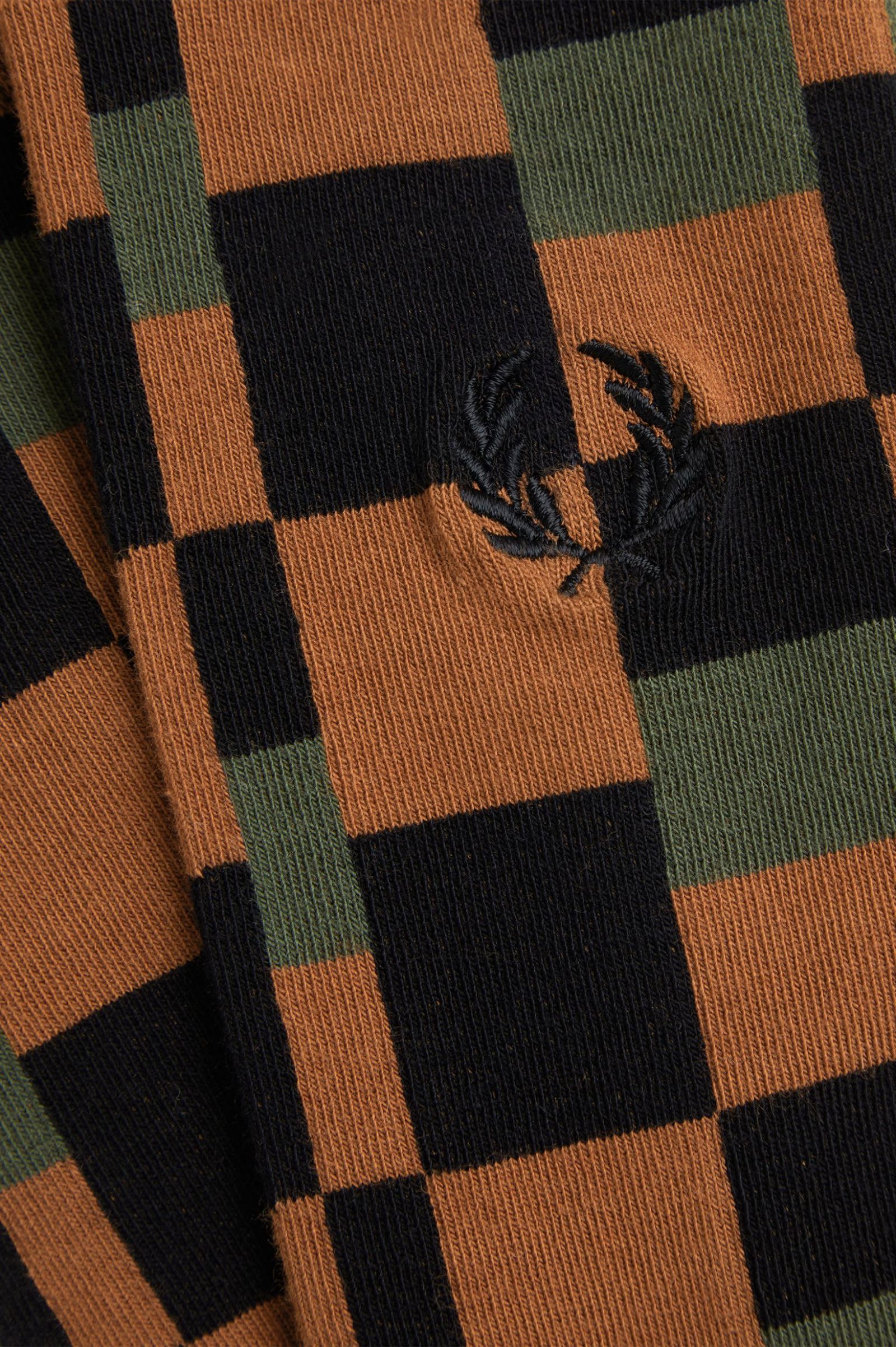 Fred Perry Socken mit Glitch-Print in Marmelade