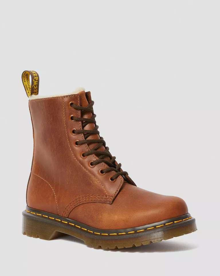 Dr.Martens 1460 Serena Orleans in Butterscotch