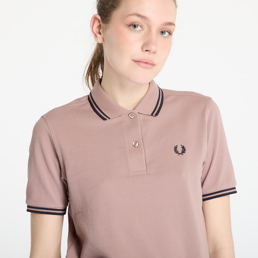 Fred Perry Twin Tipped Shirt in Dark Pink/Navy