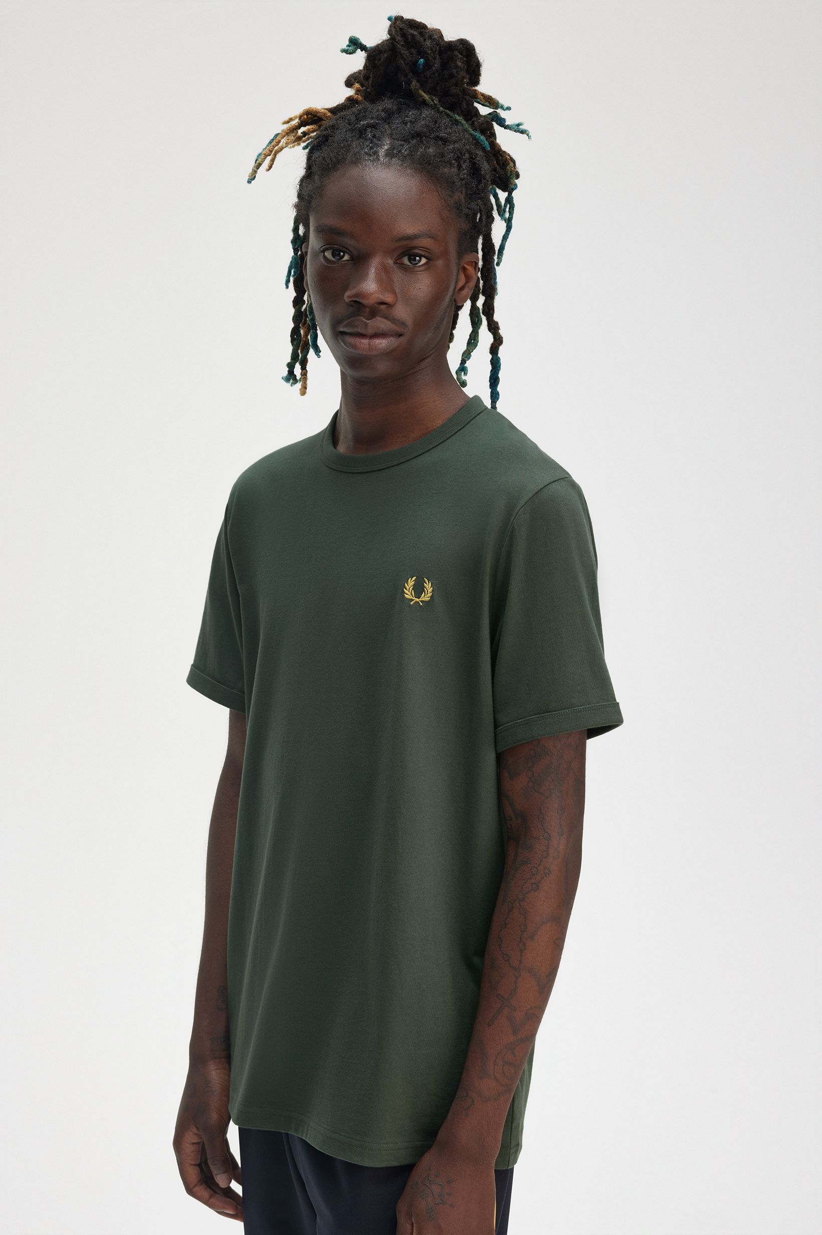 Fred Perry Ringer T-Shirt in Court Green 