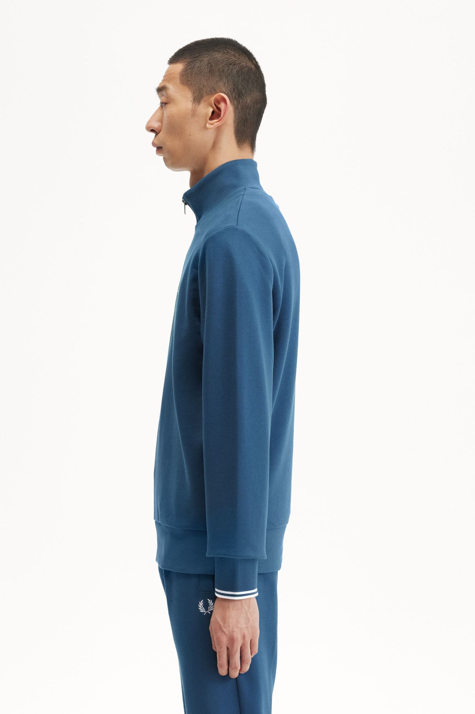 Fred Perry Half Zip Sweatshirt in Midnight Blue / Light Ice