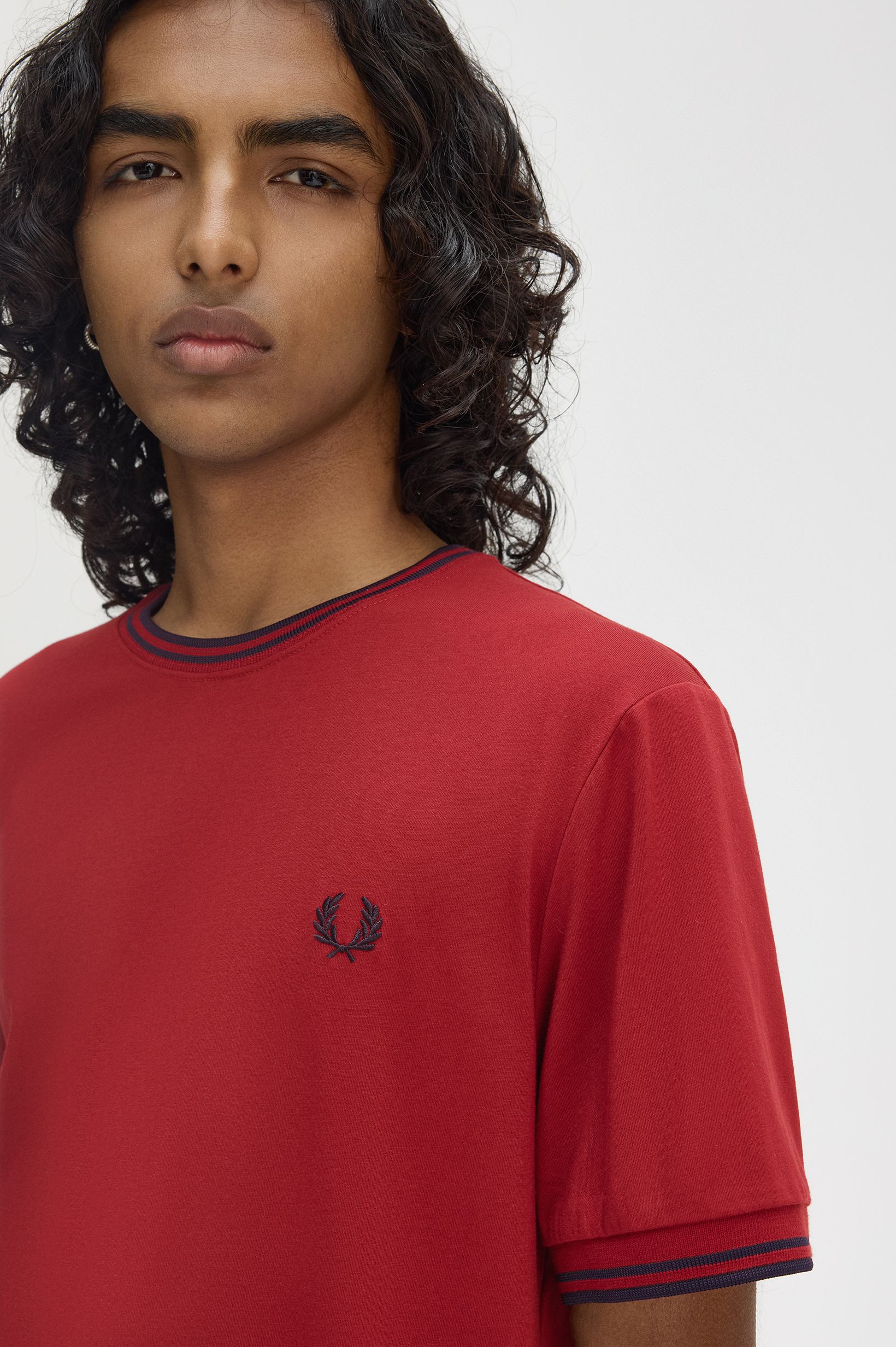 Fred Perry Twin Tipped T-Shirt in Burnt Red/Navy