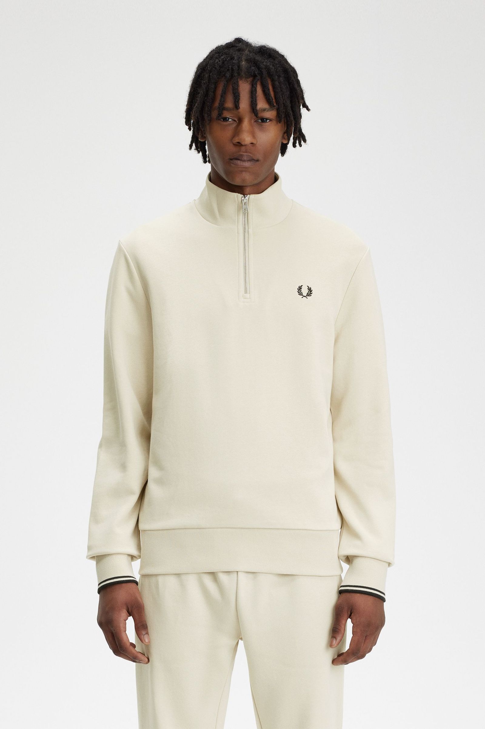 Fred Perry  Half Zip Sweatshirt in Oatmeal/Black 